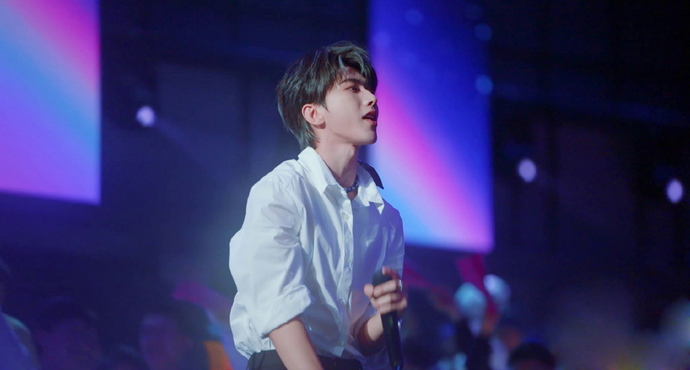 开云体育-包含TheShy重返赛场，出色防守首场状态出色，独行侠观众沸腾！的词条-开云体育