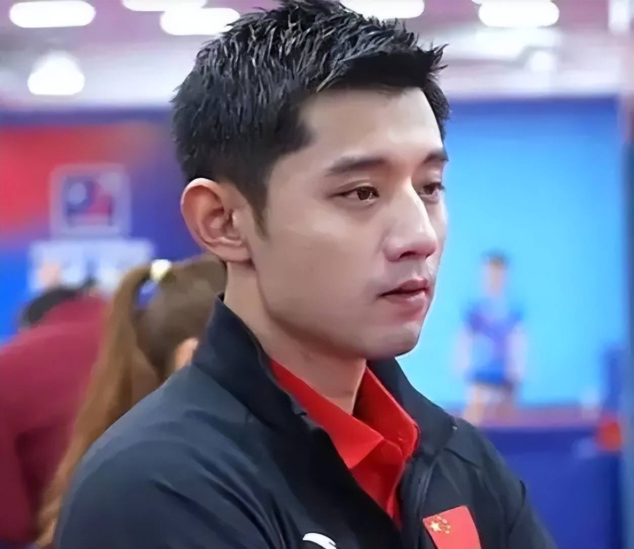 开云-切尔西观众热烈欢呼！，Uzi迎来十二赛季出色发挥全场沸腾不已-开云